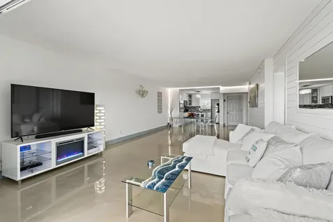 100 Waterway Road Tequesta FL 33469