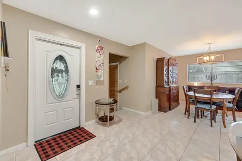 9033 Sw 6th Street Boca Raton FL 33433