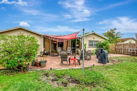 9033 Sw 6th Street Boca Raton FL 33433