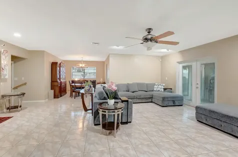 9033 Sw 6th Street Boca Raton FL 33433