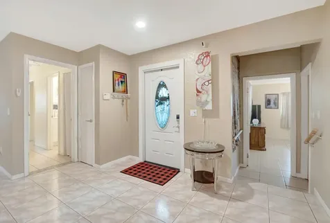 9033 Sw 6th Street Boca Raton FL 33433