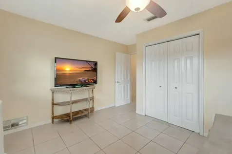 9033 Sw 6th Street Boca Raton FL 33433