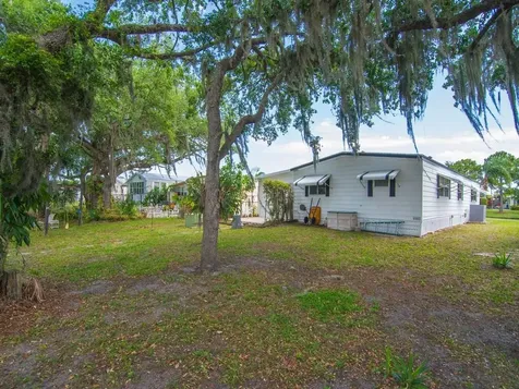 139 Camino Del Rio Port Saint Lucie FL 34952