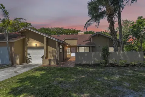 23265 Boca Club Colony Circle Boca Raton FL 33433