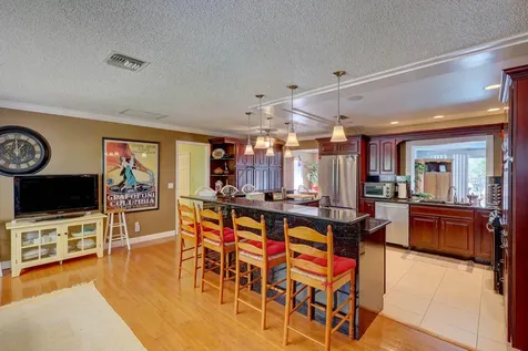 108 Ne Carlisle Lane Port Saint Lucie FL 34952