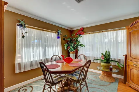 108 Ne Carlisle Lane Port Saint Lucie FL 34952