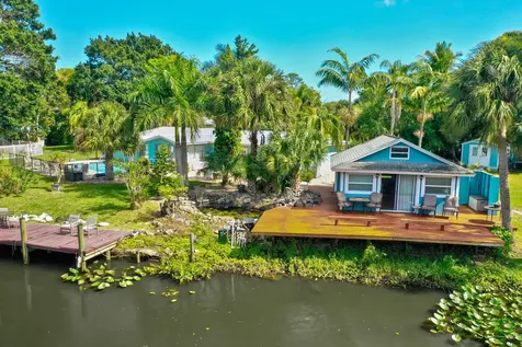 108 Ne Carlisle Lane Port Saint Lucie FL 34952