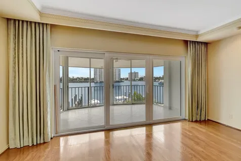 220 Macfarlane Drive Delray Beach FL 33483