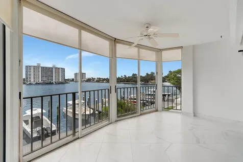 220 Macfarlane Drive Delray Beach FL 33483