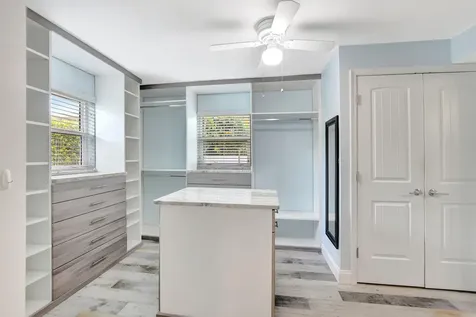 530 Ne 17th Street Boca Raton FL 33432