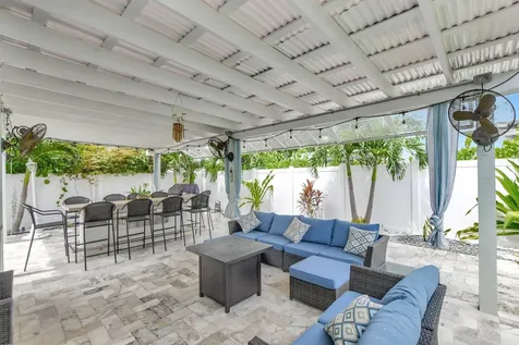 530 Ne 17th Street Boca Raton FL 33432