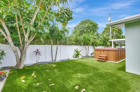 530 Ne 17th Street Boca Raton FL 33432