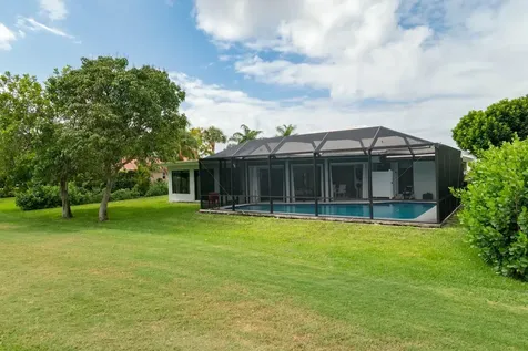 2831 Se Fairway Stuart FL 34997