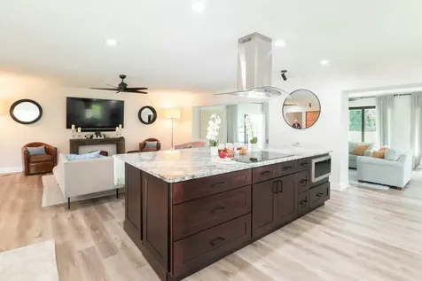 2831 Se Fairway Stuart FL 34997