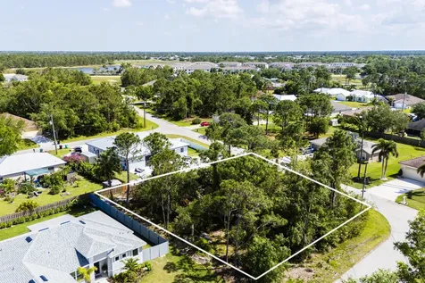 5489 NW Brent Court Port Saint Lucie FL 34986