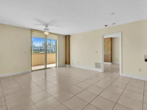 610 Cematis Street West Palm Beach FL 33401