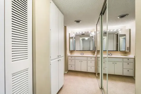 3939 Ocean Drive Vero Beach FL 32963