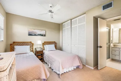 3939 Ocean Drive Vero Beach FL 32963