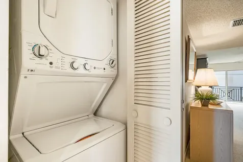 3939 Ocean Drive Vero Beach FL 32963