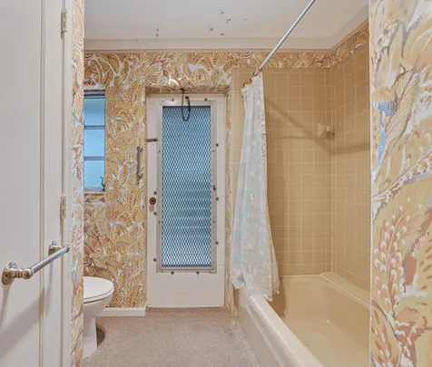 22086 E Soliel Circle Boca Raton FL 33433