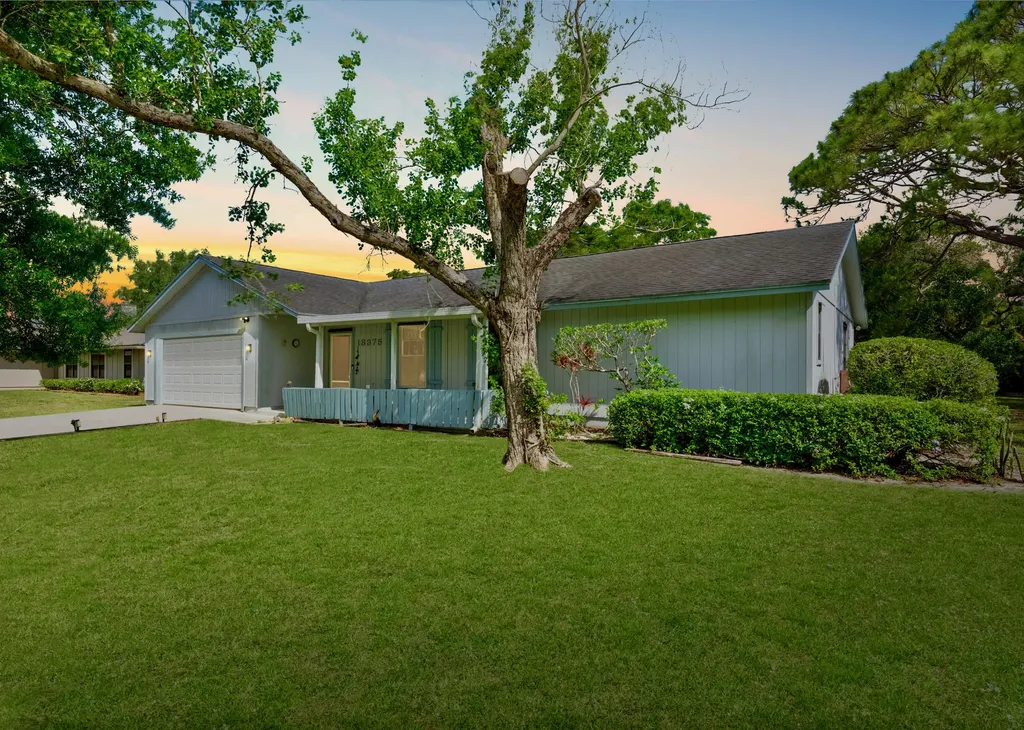 18375 Oak Leaf Court Jupiter FL 33458