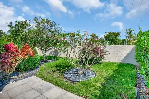 23490 Torre Circle Boca Raton FL 33433
