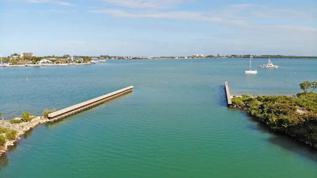 5 Harbour Isle Drive Fort Pierce FL 34949
