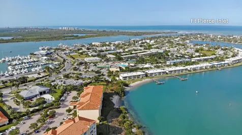 5 Harbour Isle Drive Fort Pierce FL 34949