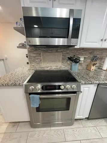 410 Wilma Circle Riviera Beach FL 33404