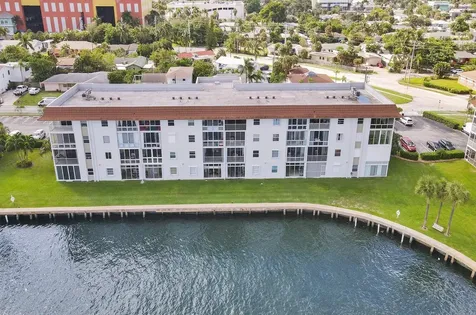 410 Wilma Circle Riviera Beach FL 33404