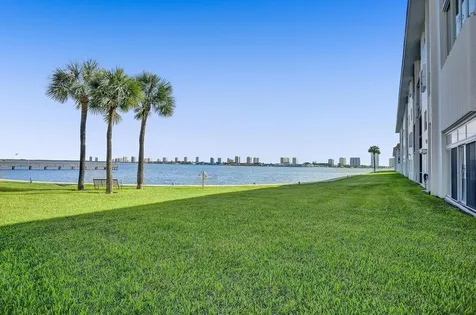 410 Wilma Circle Riviera Beach FL 33404
