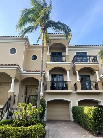 502 Del Sol Circle Tequesta FL 33469