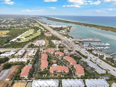 502 Del Sol Circle Tequesta FL 33469