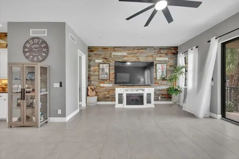 502 Del Sol Circle Tequesta FL 33469