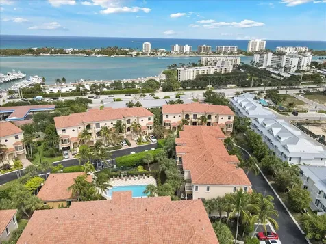 502 Del Sol Circle Tequesta FL 33469