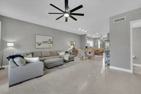 502 Del Sol Circle Tequesta FL 33469