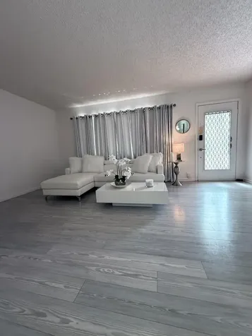 850 Sw 133rd Terrace Pembroke Pines FL 33027