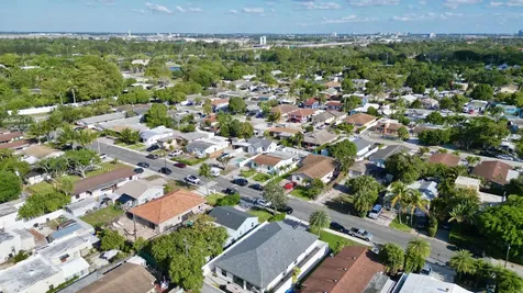 946 Mcintosh Street West Palm Beach FL 33405