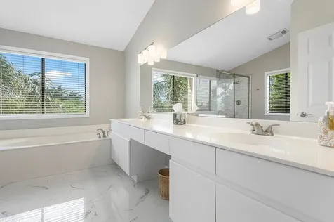 11842 Island Lakes Lane Boca Raton FL 33498