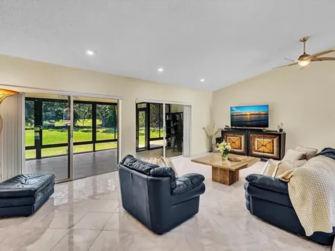 6979 Villas Drive Boca Raton FL 33433