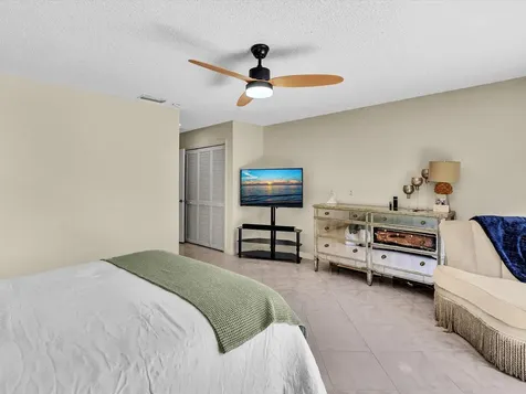 6979 Villas Drive Boca Raton FL 33433