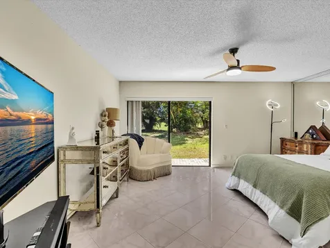 6979 Villas Drive Boca Raton FL 33433