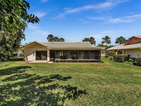 6979 Villas Drive Boca Raton FL 33433