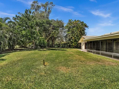 6979 Villas Drive Boca Raton FL 33433