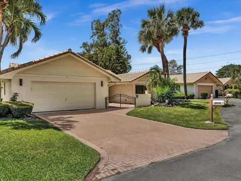6979 Villas Drive Boca Raton FL 33433