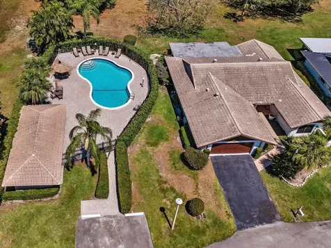 6979 Villas Drive Boca Raton FL 33433