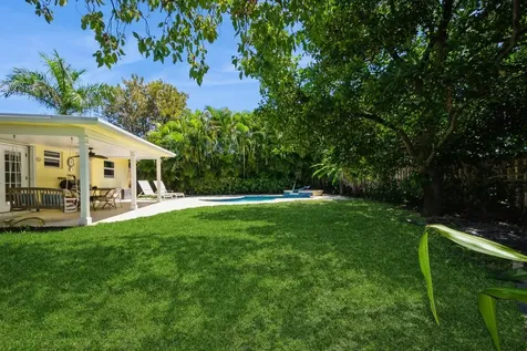 1222 Sw 5th Street Boca Raton FL 33486