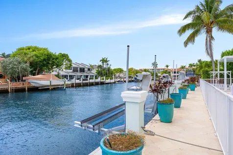 960 Dogwood Drive Delray Beach FL 33483