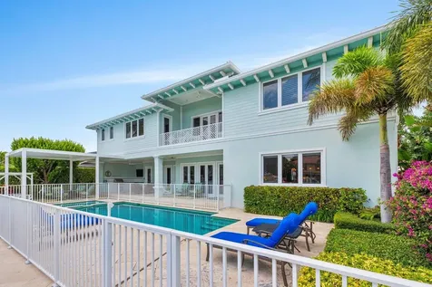 960 Dogwood Drive Delray Beach FL 33483