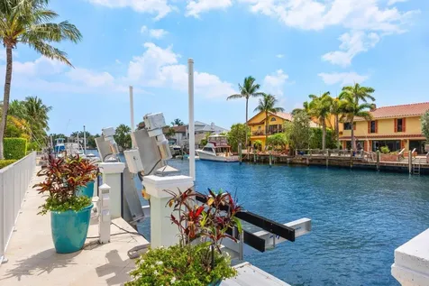 960 Dogwood Drive Delray Beach FL 33483